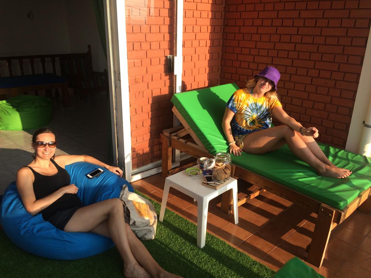 Explore Hostels Negombo Kochchikade Εξωτερικό φωτογραφία
