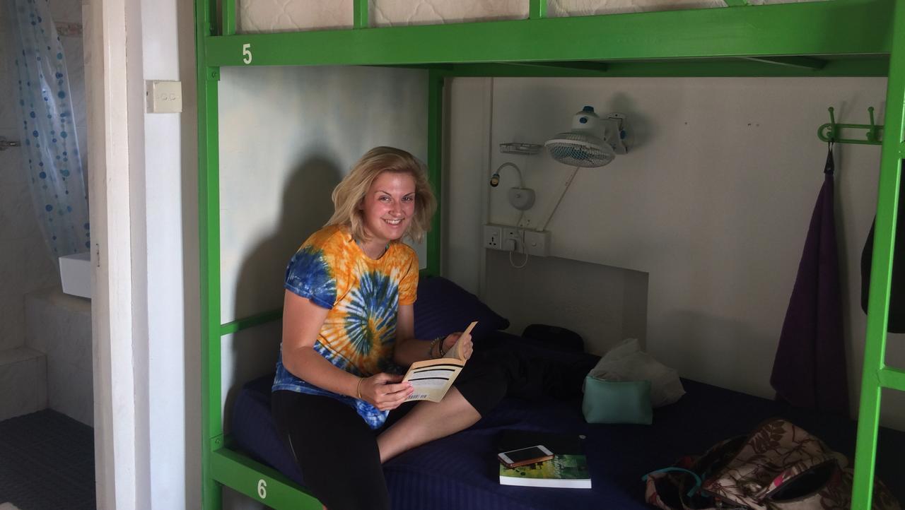 Explore Hostels Negombo Kochchikade Εξωτερικό φωτογραφία