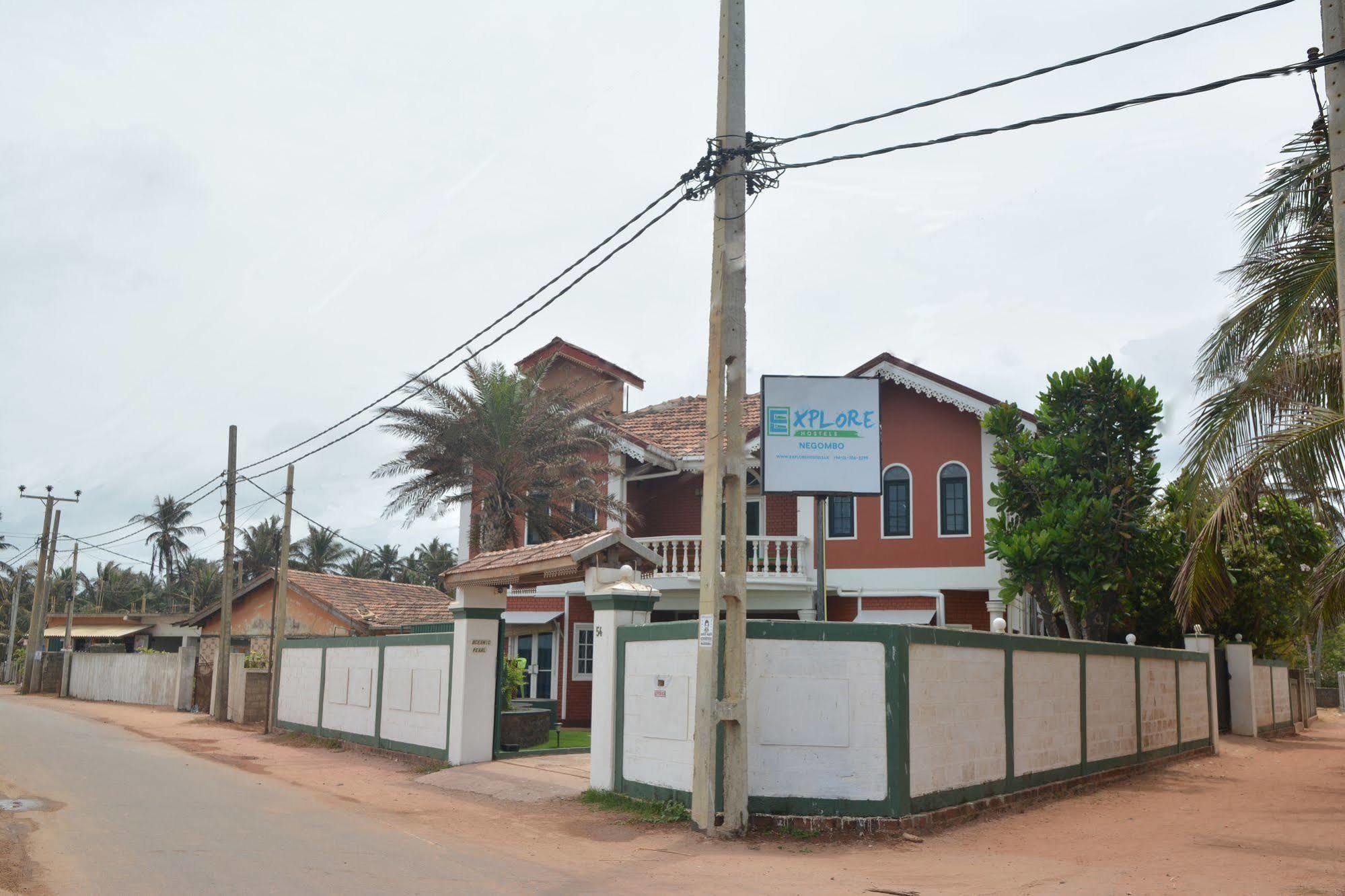 Explore Hostels Negombo Kochchikade Εξωτερικό φωτογραφία