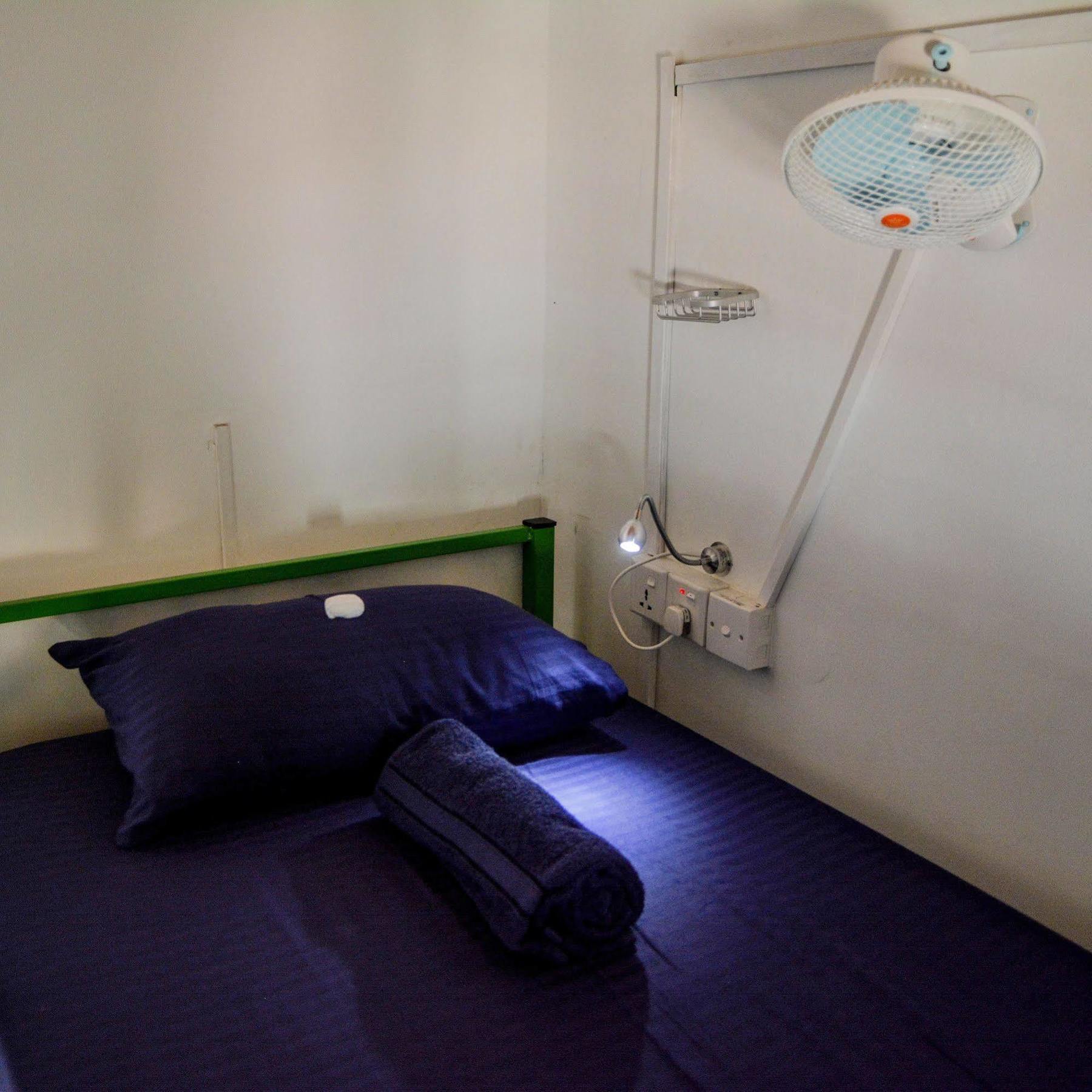 Explore Hostels Negombo Kochchikade Εξωτερικό φωτογραφία